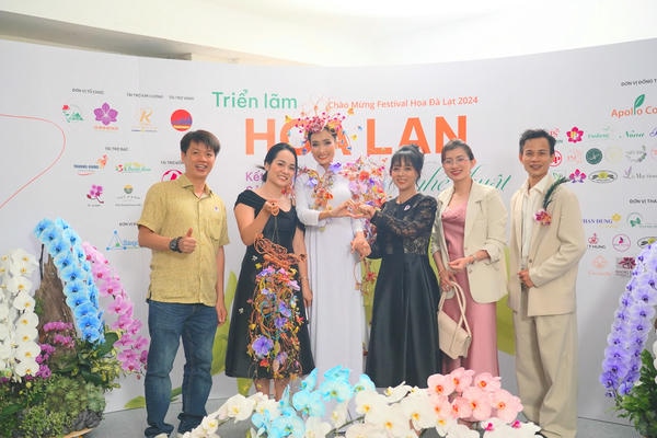 hoa chan that trien lam hoa lan 2 6