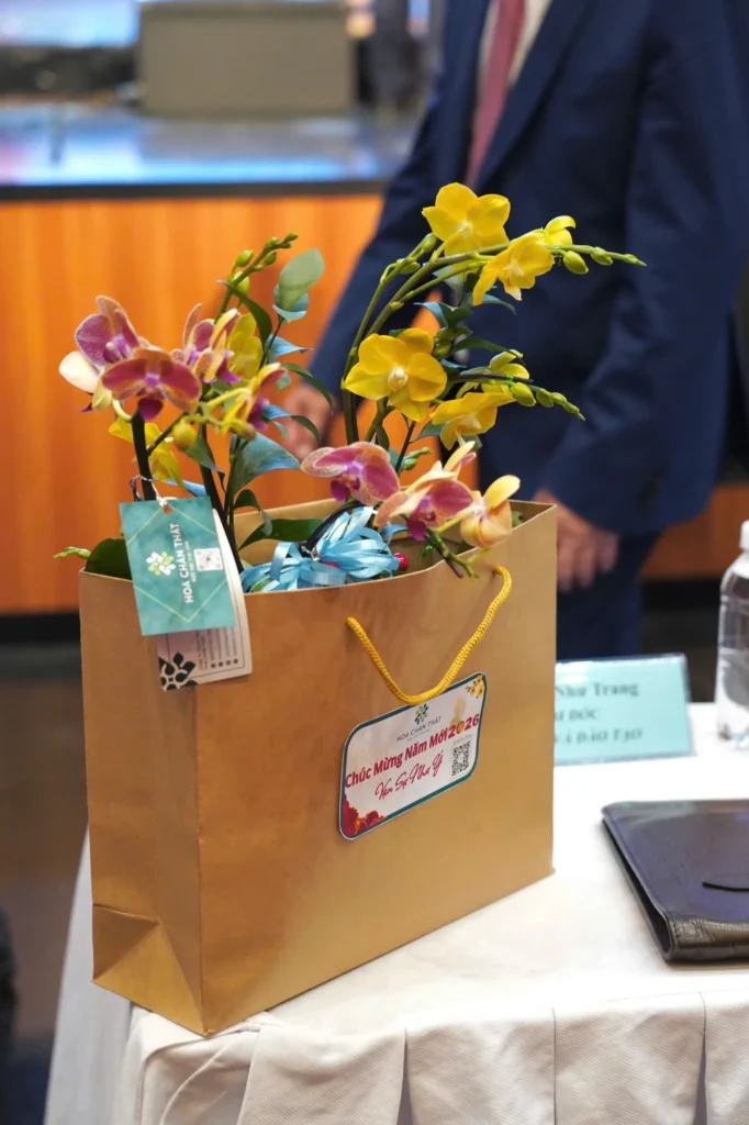 Lan Ho Diep Trang Tri Hoi Nghi So Giao Duc TP.HCM 1