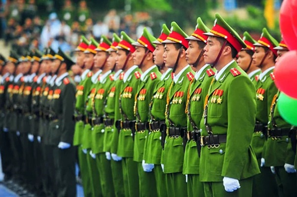 Hoa ngày truyền thống Công an Nhân dân 19/8 trang trọng, ý nghĩa Ý nghĩa ngày truyền thống công an nhân dân